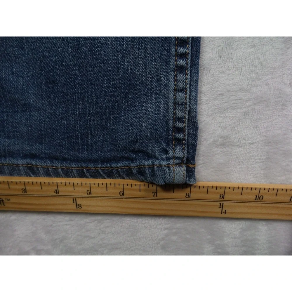 Levis levis 505